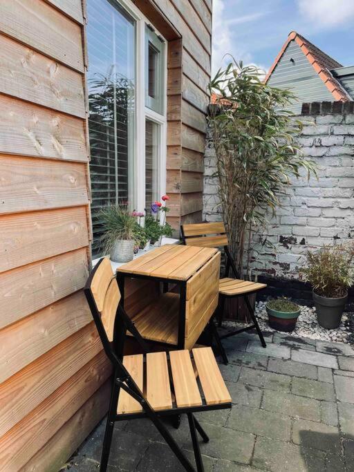 The Birdhouse, Tiny Home Close To The Beach โนร์ดวิก ภายนอก รูปภาพ
